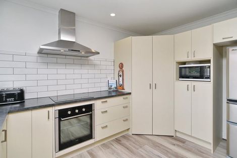 Photo of property in 26 Hadlow Place, Burnside, Christchurch, 8041