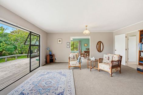 Photo of property in 140 Craig Road, Pollok, Waiuku, 2683