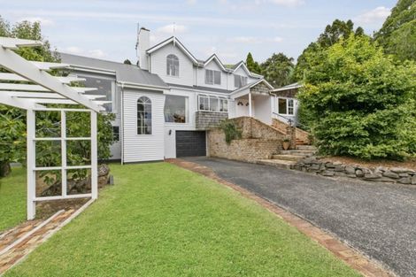 Photo of property in 207 Woodlands Park Road, Titirangi, Auckland, 0604