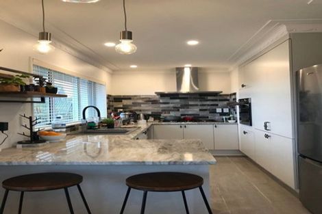 Photo of property in 1/1 Clearwater Cove, West Harbour, Auckland, 0618