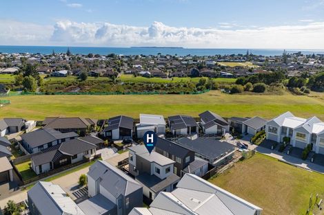 Photo of property in 19 Rehua Way, Papamoa, 3118
