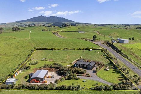 Photo of property in 104 Te Papatapu Road, Raglan, 3296