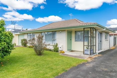 Photo of property in 9 Page Place, Hamilton East, Hamilton, 3216