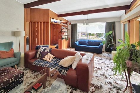 Photo of property in 7 Airdrie Avenue, Epuni, Lower Hutt, 5011
