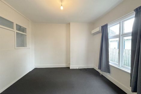 Photo of property in 102 Barbour Street, Waltham, Christchurch, 8011