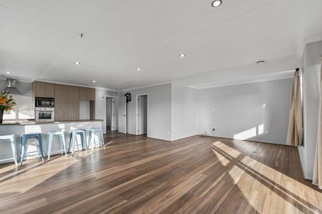 Photo of property in 27c Miro Street, Inglewood, 4330