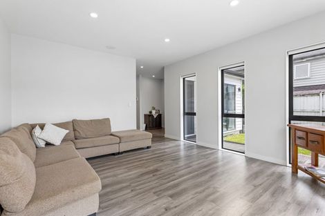 Photo of property in 3 Crompton Place, Orewa, 0931