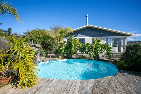 Photo of property in 10 Broadmeadows Road, Pukemoremore, Hamilton, 3493