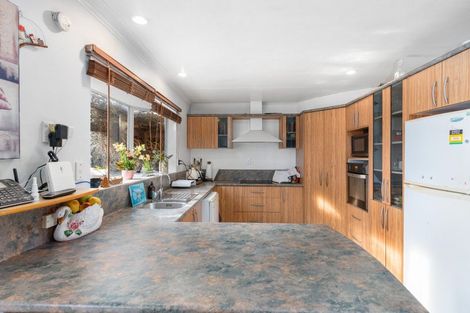 Photo of property in 4 Laurel Place, Awapuni, Palmerston North, 4412