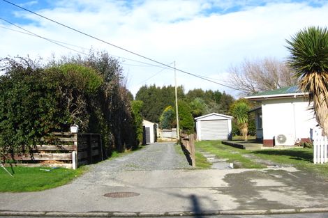Photo of property in 71 Kakapo Street, Waikiwi, Invercargill, 9810