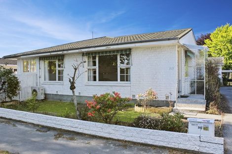 Photo of property in 1/313 Waimairi Road, Ilam, Christchurch, 8041