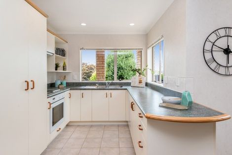Photo of property in 23 Abercrombie Street, Howick, Auckland, 2014