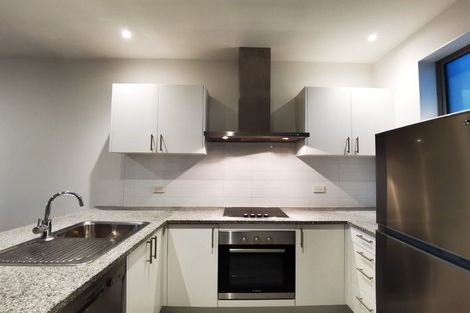 Photo of property in 106/102 Pakuranga Road, Pakuranga, Auckland, 2010