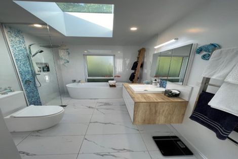 Photo of property in 2 Taimoana Close, Mangawhai Heads, Mangawhai, 0505