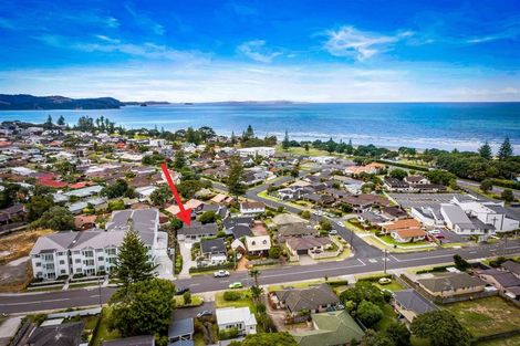 Photo of property in 9b Centreway Road, Orewa, 0931