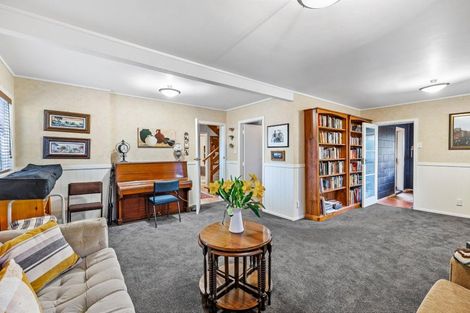 Photo of property in 15 Anich Road, Massey, Auckland, 0614