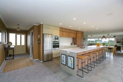 Photo of property in 457 Upland Road, Tarurutangi, New Plymouth, 4372