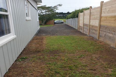Photo of property in 26 Beach Road, Glenbrook, Waiuku, 2681