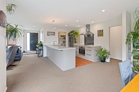 Photo of property in 76 Rowan Avenue, Aranui, Christchurch, 8061