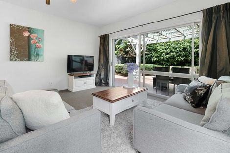 Photo of property in 1/7 Rachel Place, Avonhead, Christchurch, 8042