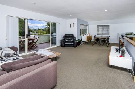 Photo of property in 2/70 Archers Road, Glenfield, Auckland, 0629