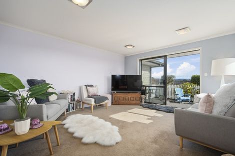 Photo of property in 40 Waterside Drive, Pyes Pa, Tauranga, 3112
