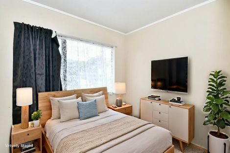 Photo of property in 60 Mckean Avenue, Manurewa, Auckland, 2102