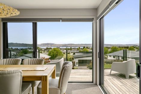 Photo of property in 15 Moa Lane, Richmond Heights, Taupo, 3330