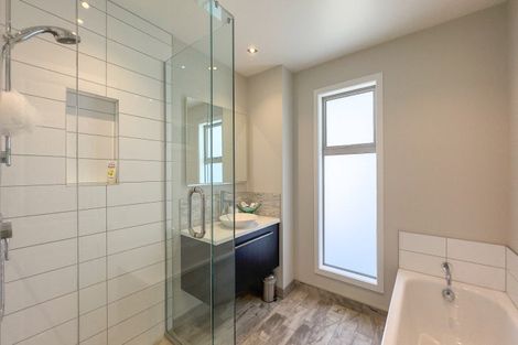 Photo of property in 207a Beach Road, Whangamata, 3620