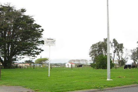 Photo of property in 2 Aubrey Street, Waitara, 4320