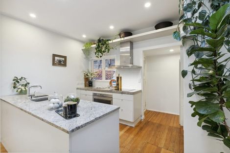 Photo of property in 49 Albemarle Road, Northland, Wellington, 6012