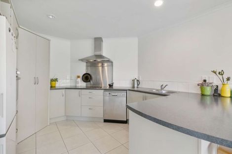 Photo of property in 53 Discovery Avenue, Welcome Bay, Tauranga, 3112