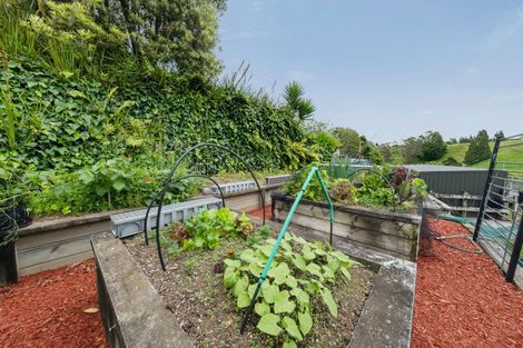 Photo of property in 66 Mcgiven Drive, Ridgewood, New Plymouth, 4371