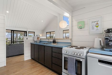 Photo of property in 1210 Hikuai Settlement Road, Pauanui, Hikuai, 3579