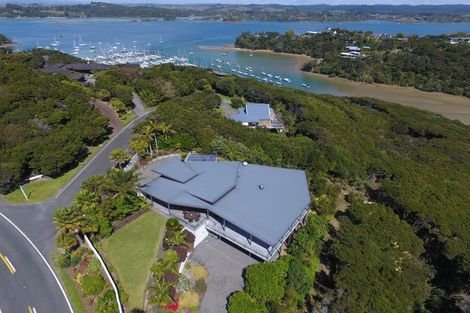 Photo of property in 2 Anchorage Heights Place, Kerikeri, 0294