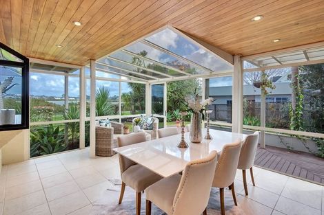 Photo of property in 45 Maygrove Drive, Orewa, 0931