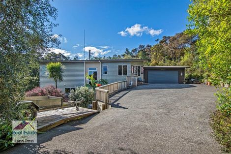 Photo of property in 69 Memorial Drive, Parahaki, Whangarei, 0112
