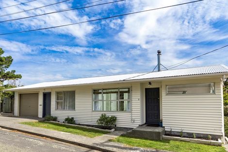 Photo of property in 5 Columbia Way, Kingston, Wellington, 6021