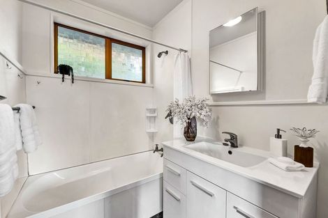 Photo of property in 2/88 David Street, Lynmouth, New Plymouth, 4310