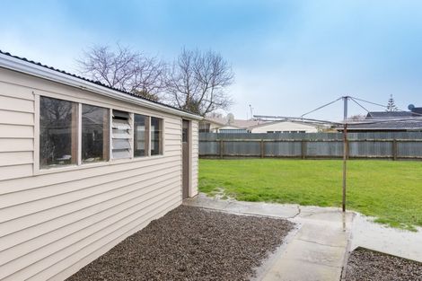 Photo of property in 10 Catlins Crescent, Milson, Palmerston North, 4414