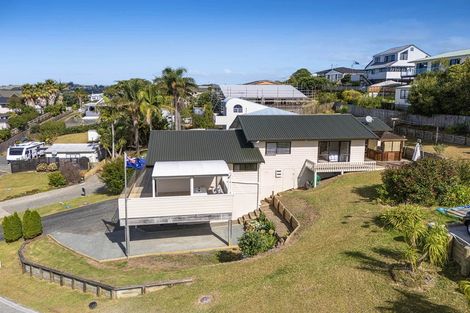 Photo of property in 39 Merehai Place, Snells Beach, 0920
