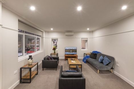Photo of property in Fountain Court, 16/48 Oriental Parade, Oriental Bay, Wellington, 6011
