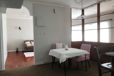 Photo of property in 1/40 Nile Road, Milford, Auckland, 0620