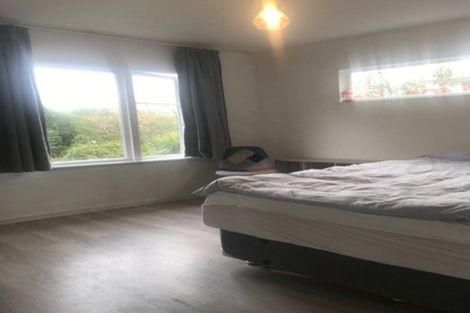 Photo of property in 72c Black Rock Road, Newlands, Wellington, 6037