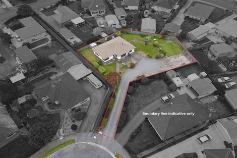 Photo of property in 17 Quebec Place, Wainoni, Christchurch, 8061