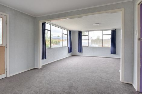 Photo of property in 52 Broughton Street, Gore, 9710