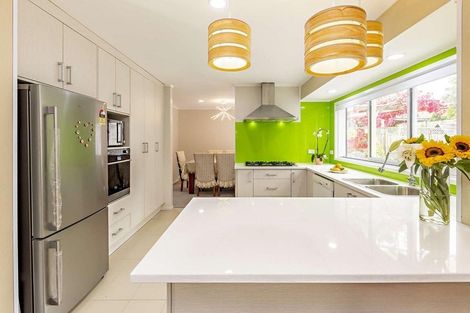 Photo of property in 147 Millhouse Drive, Golflands, Auckland, 2013