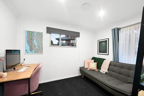 Photo of property in 22 Gilbass Avenue, Hamilton Lake, Hamilton, 3204