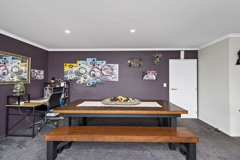 Photo of property in 74 Stationmasters Way, Prebbleton, 7604