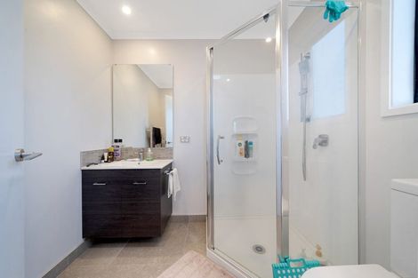 Photo of property in 5 Tuatua Road, Hobsonville, Auckland, 0616